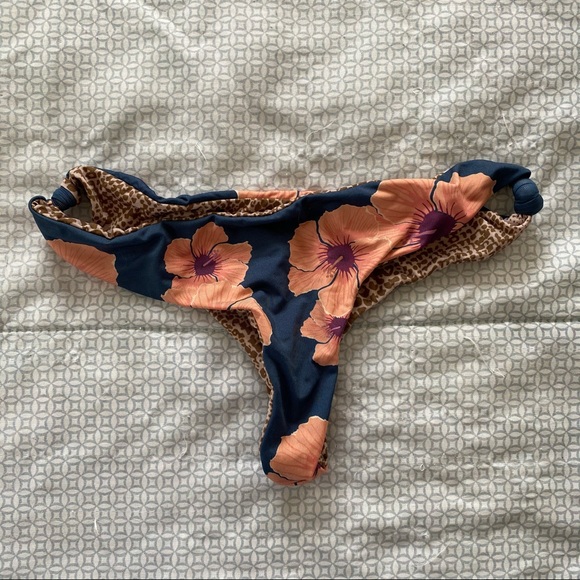 SOLD - Picture 2 of 3